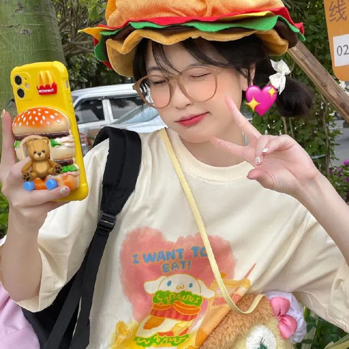 黑色五叶草
